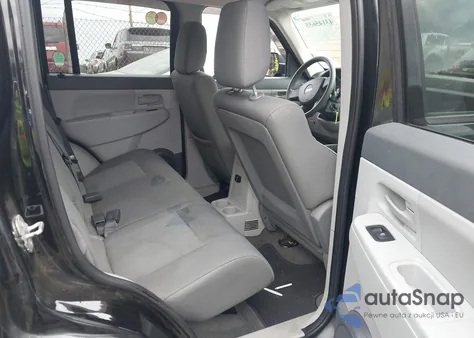 2008 Jeep Liberty Sport from USA, damaged, VIN 1J8GN28K18W266081